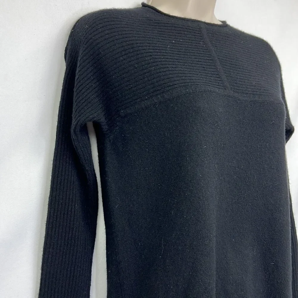 Tory Burch Black Cashmere sweater EUC size XS